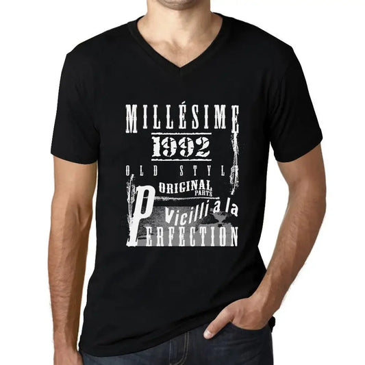 Men's Graphic T-Shirt V Neck Vintage Aged to Perfection 1992 – Millésime Vieilli à la Perfection 1992 – 32nd Birthday Anniversary 32 Year Old Gift 1992 Vintage Eco-Friendly Short Sleeve Novelty Tee
