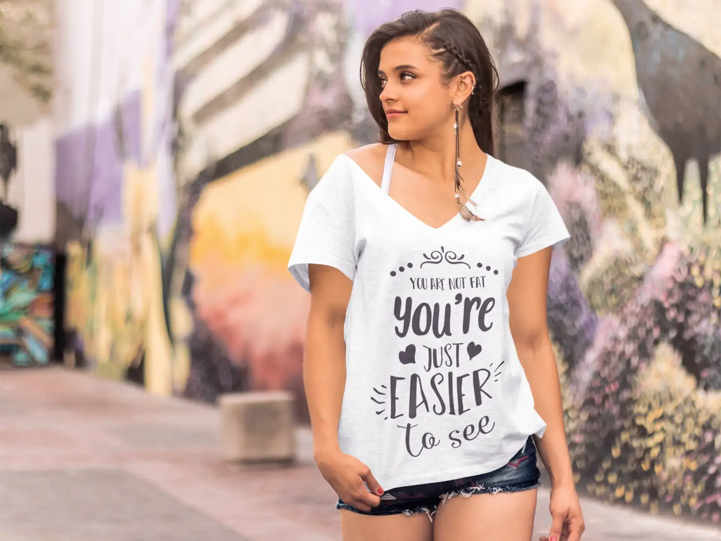 ULTRABASIC Damen-T-Shirt mit V-Ausschnitt „Du bist nicht fett, du bist nur leichter zu erkennen“ – lustiges Zitat