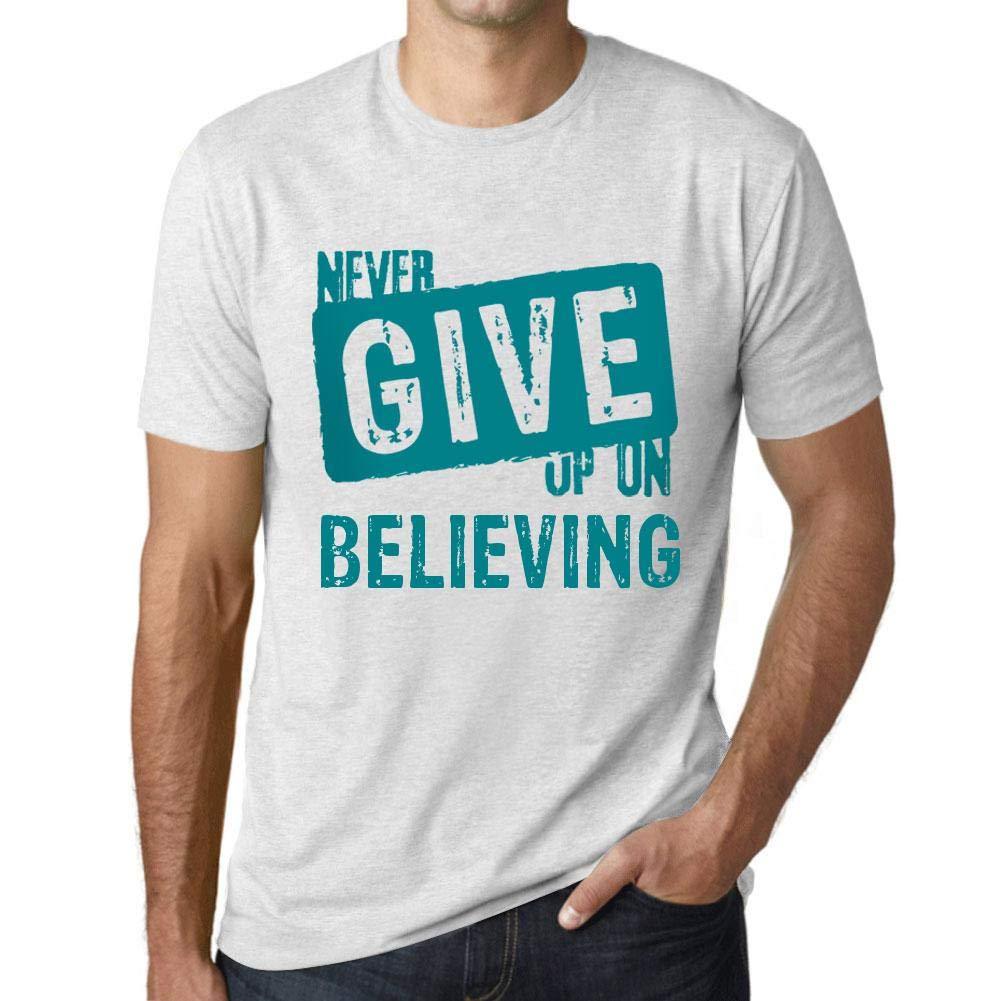 Ultrabasic Homme T-Shirt Graphique Never Give Up on Believing Blanc Chiné