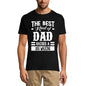 ULTRABASIC Herren-Grafik-T-Shirt „Dad Raises a Dog Walking“.