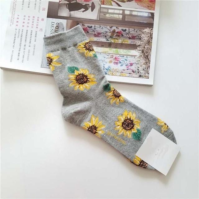 [EIOISAPRA] Style coréen femmes tournesol chaussettes courtes Art créatif Harajuku chaussettes japonaises haute qualité coton marée Sox