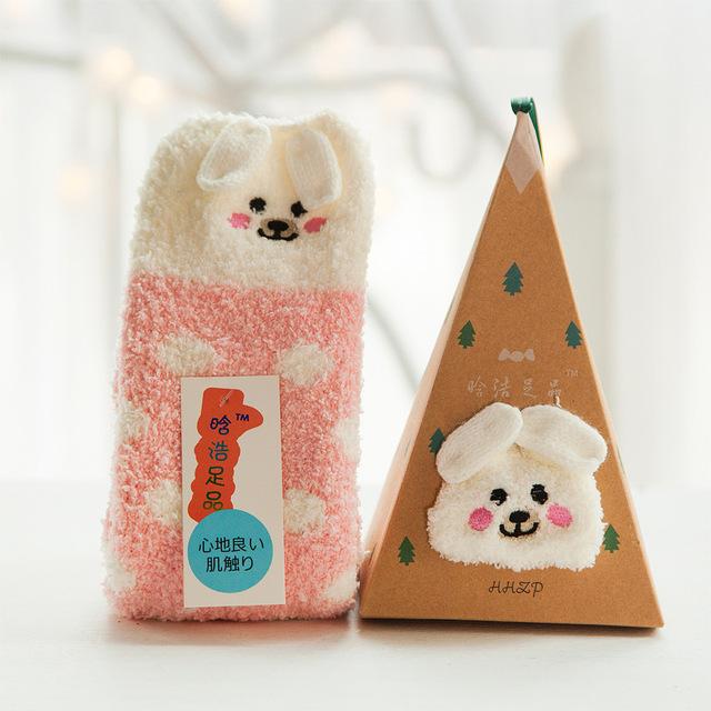 Niedliche Tierdesign Hirsch Weihnachtssocken Geschenk 3D Flauschiger Korallensamt Dicke warme Wintersocke für Frauen Neujahrsgeschenk Sox mit Box